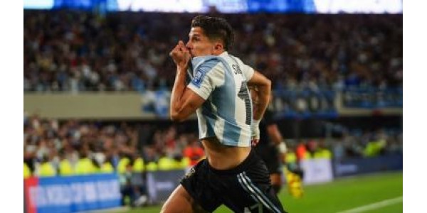 Os pontos fortes e fracos de Giuliano Simeone são igualmente óbvios Os pontos fortes e fracos de Giuliano Simeone são igualmente óbvios